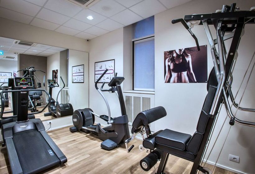 Worldhotel Casati 18