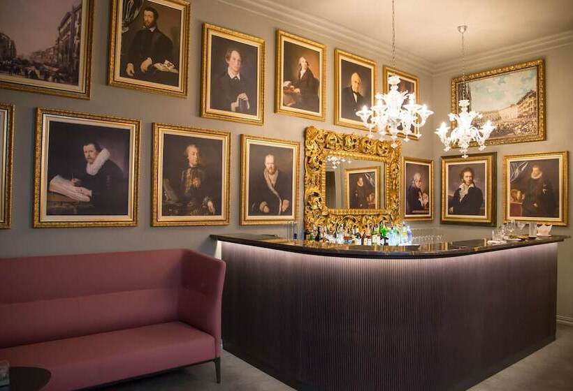 Worldhotel Casati 18