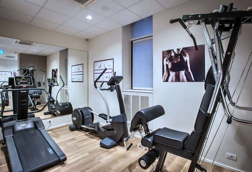 Worldhotel Casati 18