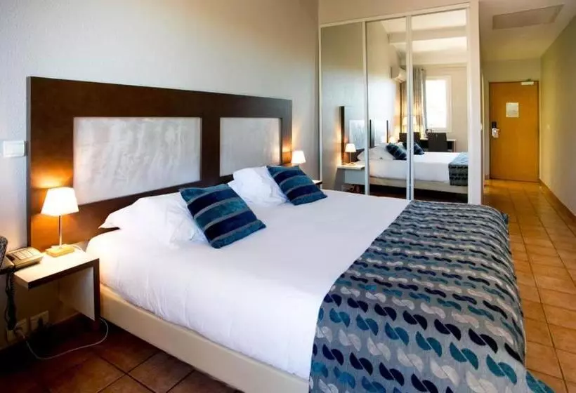 ホテル Hôtel L Arapède