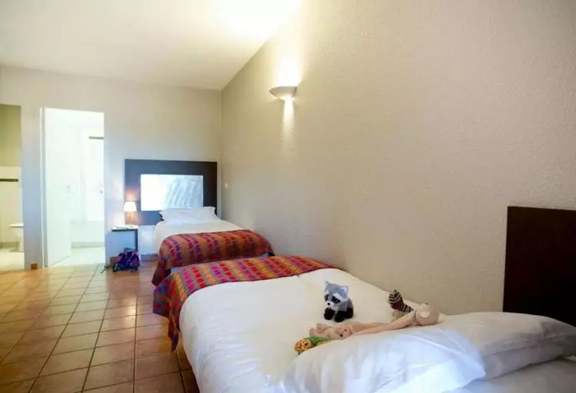 ホテル Hôtel L Arapède