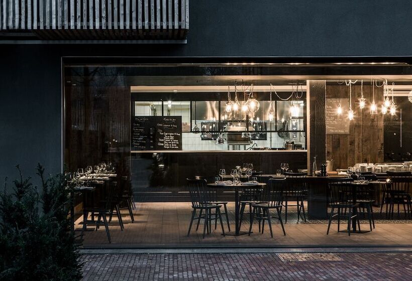 בית מלון כפרי Louvrelens  Esprit De France