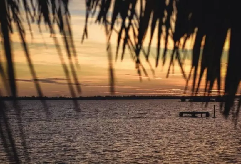 Hotelli Bora Vaite Lodge