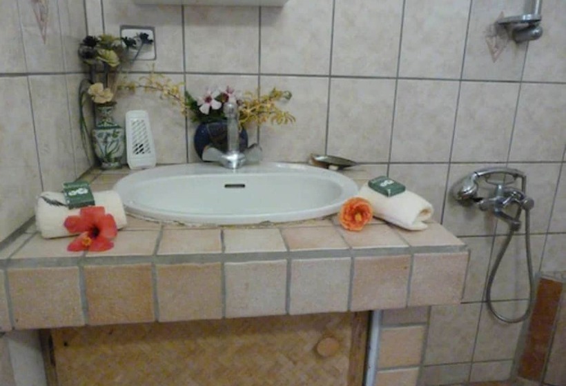 فندق Bora Vaite Lodge