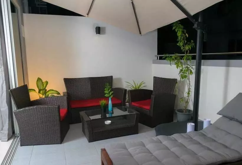 پانسیون The Orca