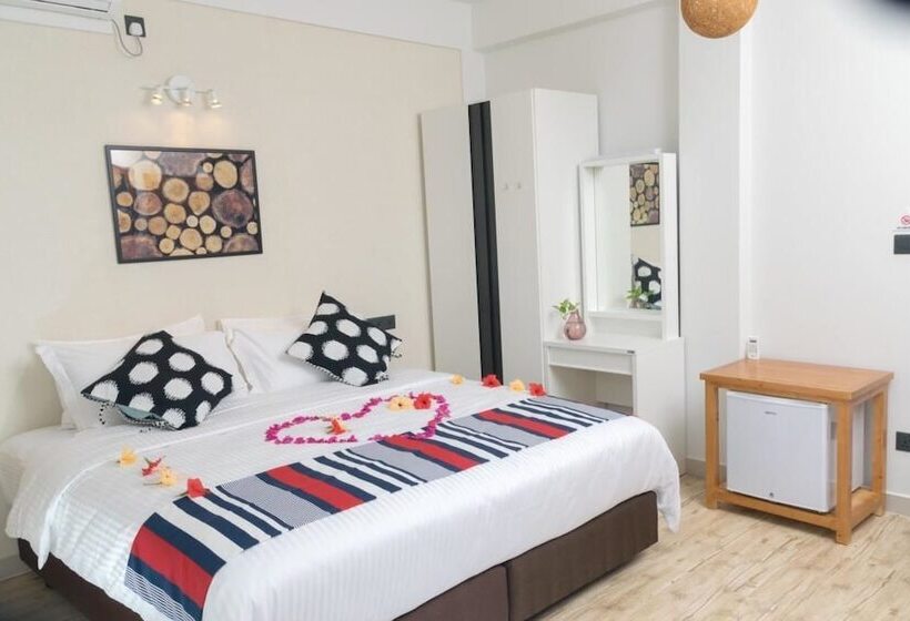 پانسیون The Orca