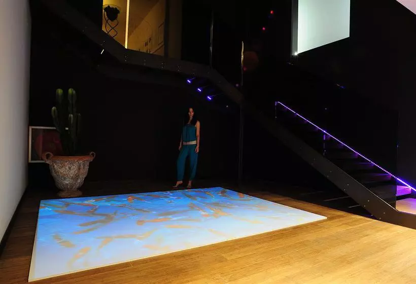 Отель Grand & La Pace