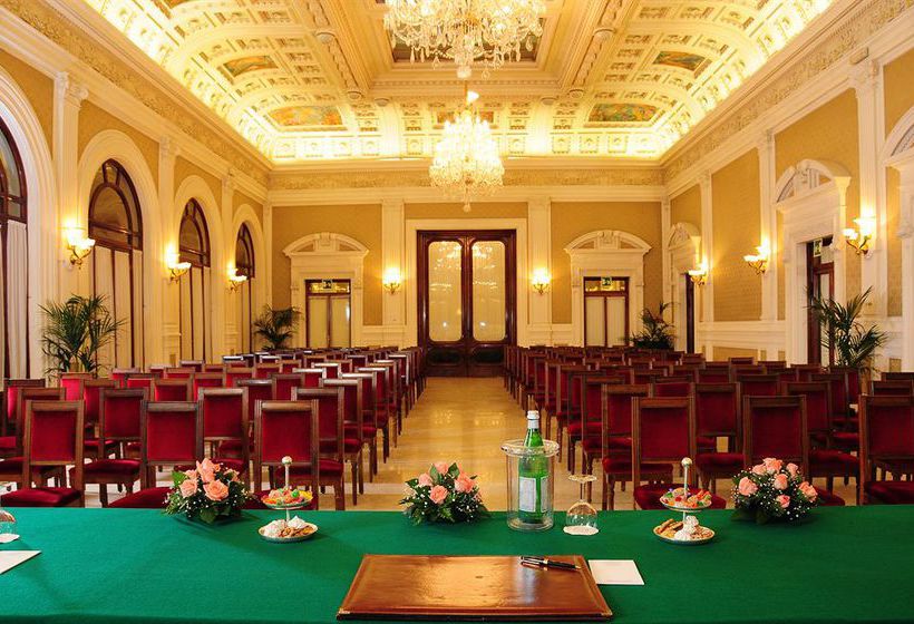 ホテル Grand  & La Pace