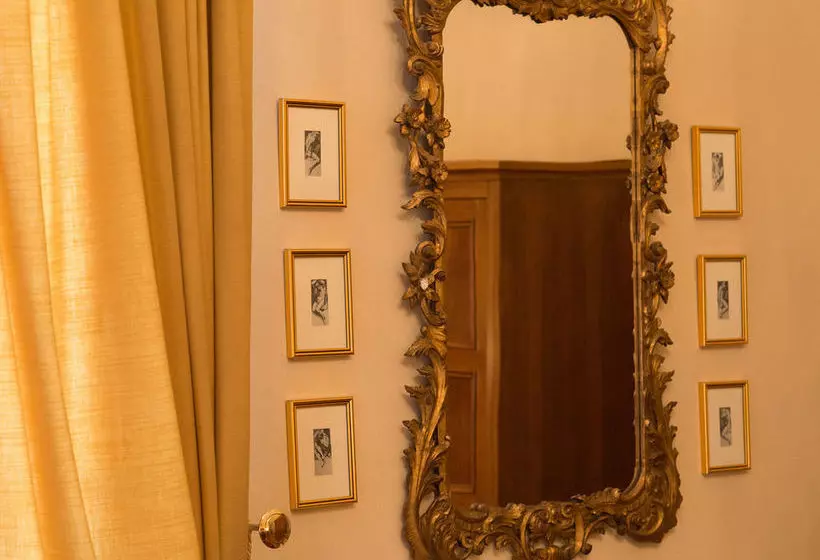 Отель Grand & La Pace