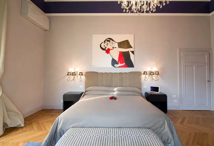 Отель Grand & La Pace