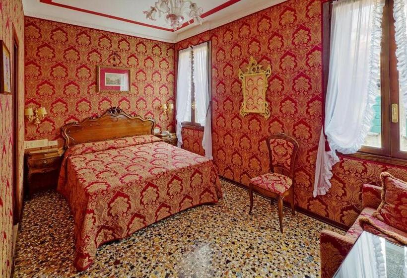 Hotel Antica Locanda Sturion Residenza D Epoca