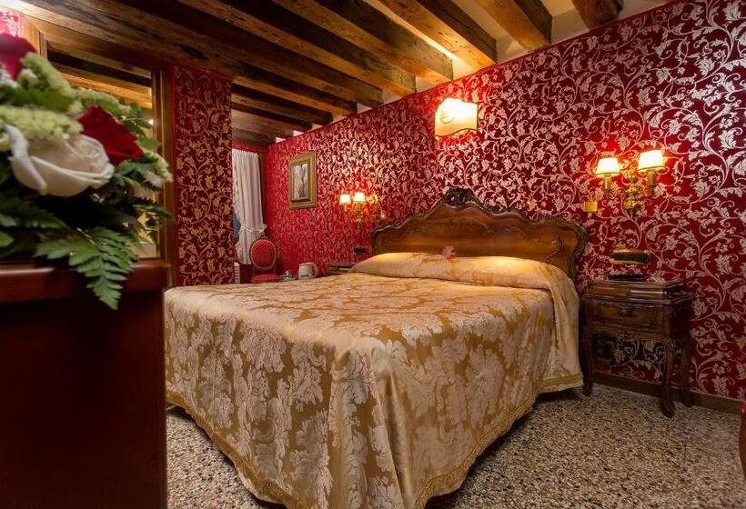 Hotel Antica Locanda Sturion Residenza D Epoca