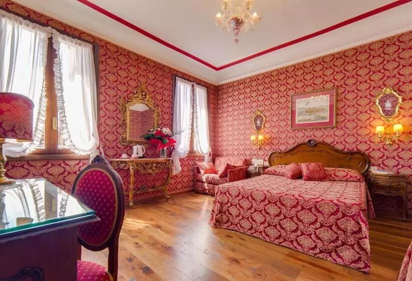 هتل Antica Locanda Sturion Residenza D Epoca