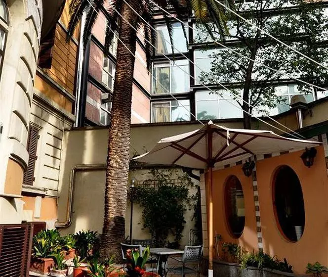 Hotel Executive