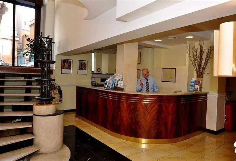Hotel Executive