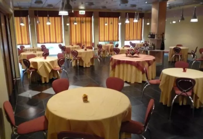 בית מלון כפרי Mediterraneo