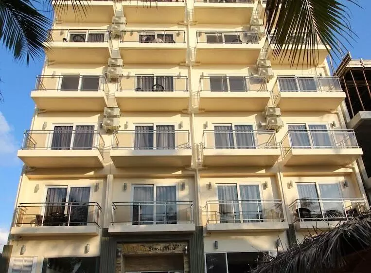 هتل Icom Marina Sea View