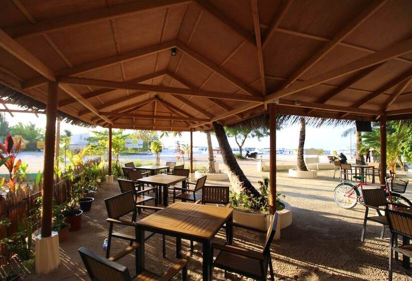 Hotel Icom Marina Sea View