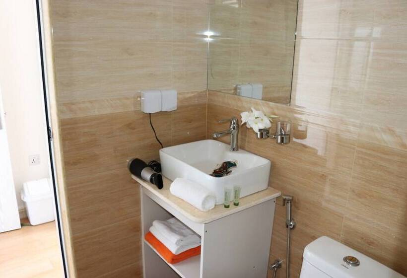 Hotel Icom Marina Sea View