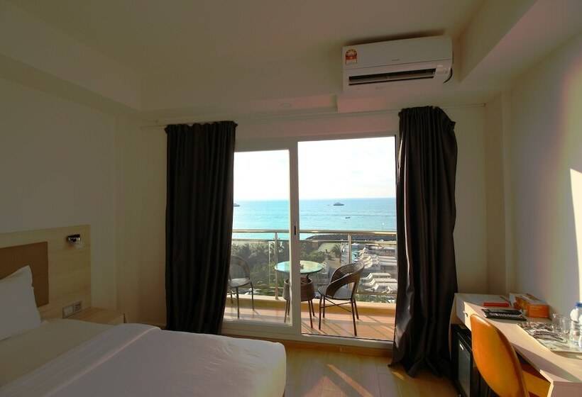 Hotel Icom Marina Sea View