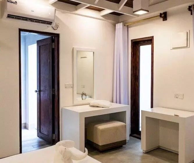 Rasdhoo Apartment Lodge