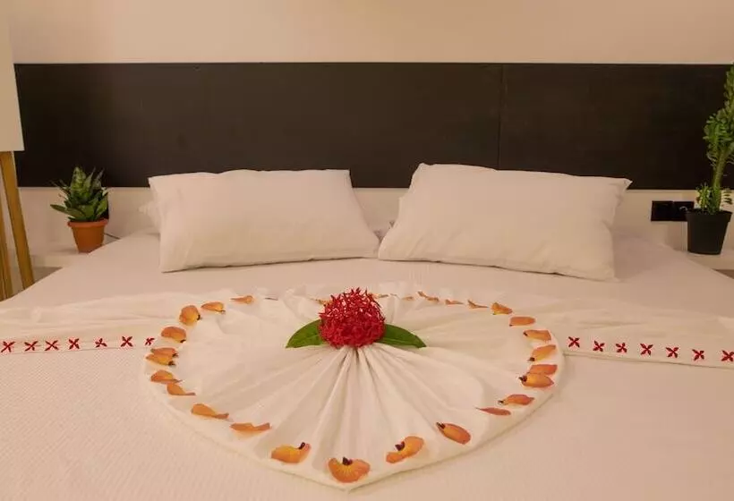 Rasdhoo Apartment Lodge