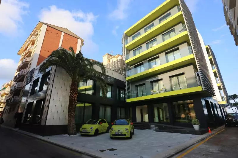 Cosmo Apartments Platja D'aro