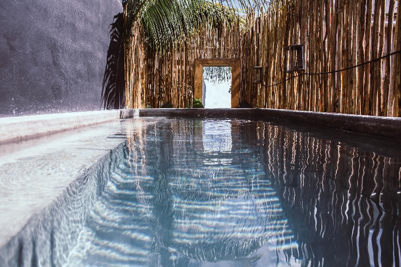 فندق Aroma Tulum & Beach Club