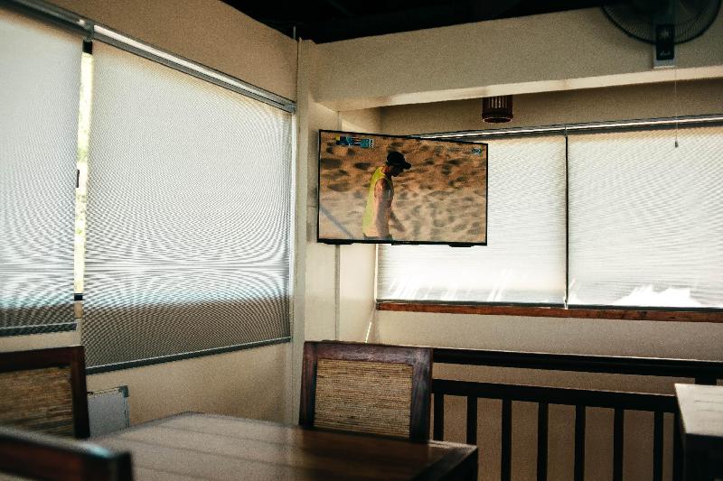 Kahuna Hotel, Cafe And Restaurant