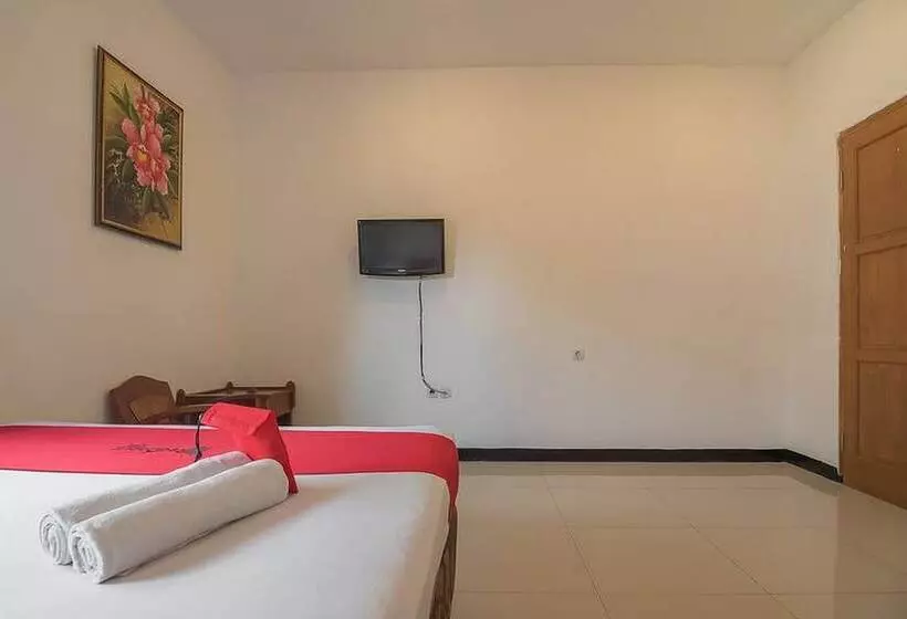 ペンション Reddoorz @ Maribaya Street 2