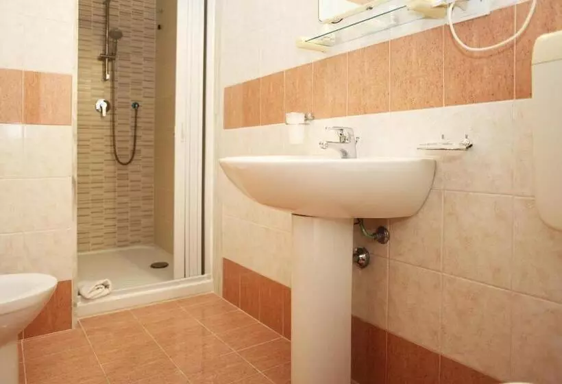 酒店 Albergo Russo