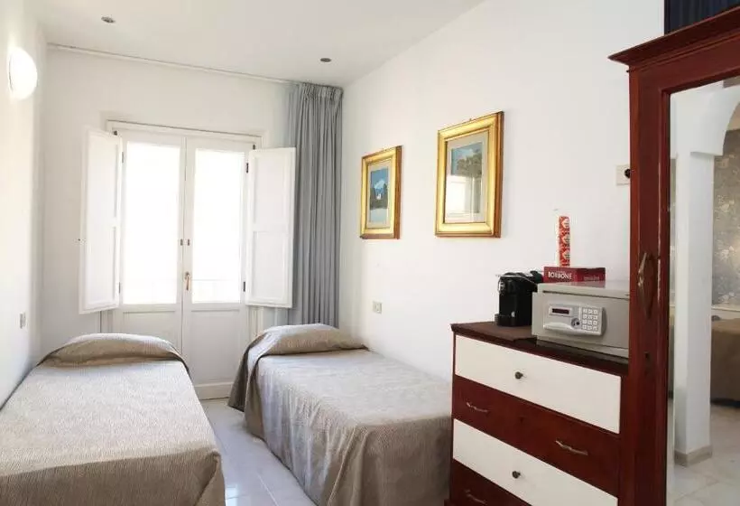 酒店 Albergo Russo