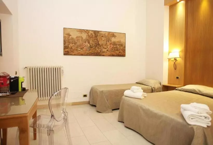 酒店 Albergo Russo