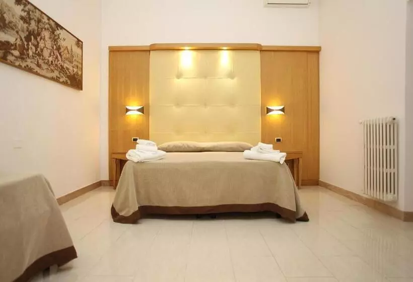 酒店 Albergo Russo