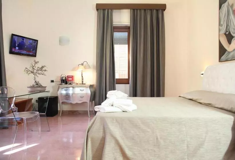 酒店 Albergo Russo