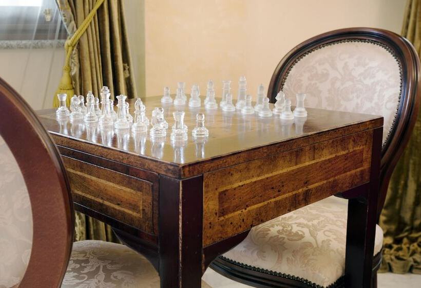 Grand Hotel President