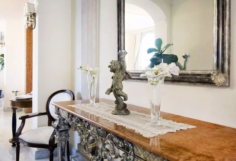 Grand Hotel President