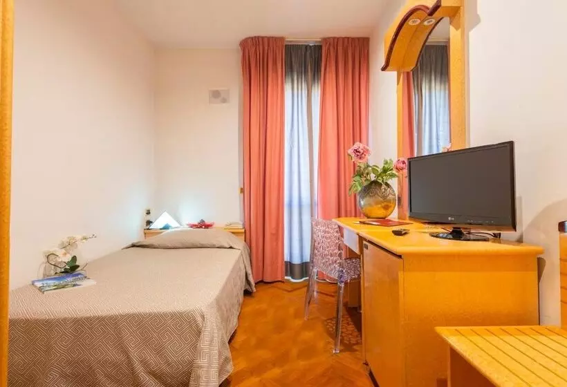 هتل Regent In Pieno Centro