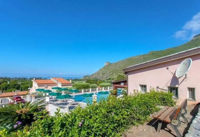 호텔 Ristorante Borgo La Tana