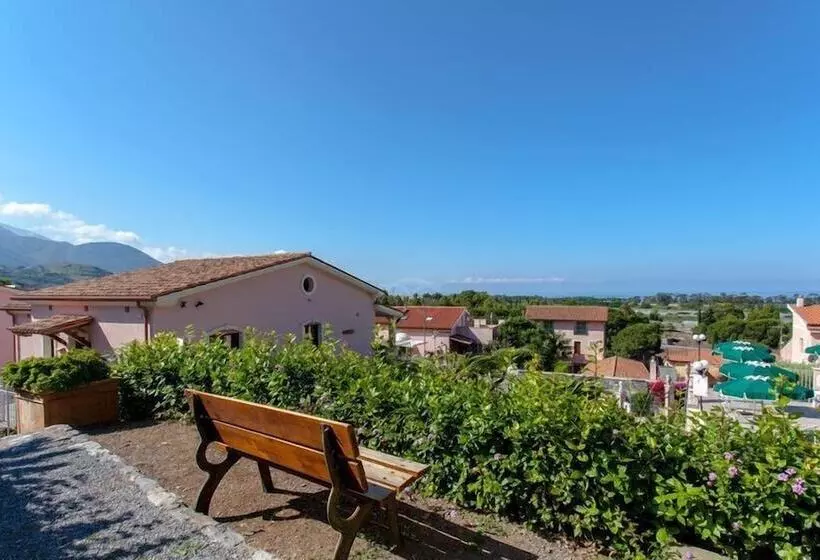 호텔 Ristorante Borgo La Tana