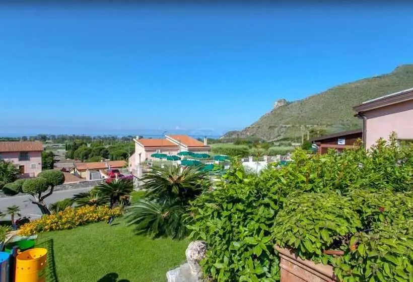 호텔 Ristorante Borgo La Tana