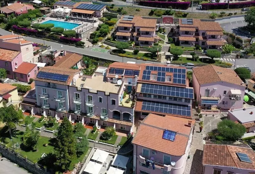 호텔 Ristorante Borgo La Tana