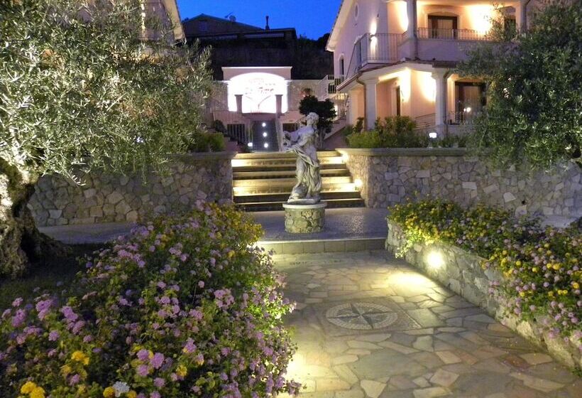 בית מלון כפרי Ristorante Borgo La Tana