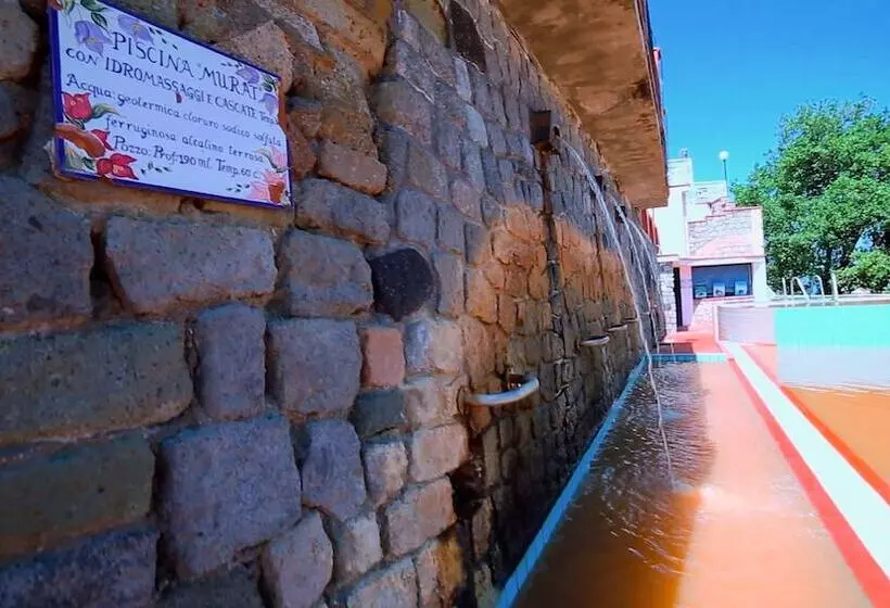 هتل Suisse Thermal Village