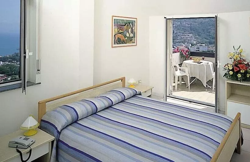 هتل Suisse Thermal Village