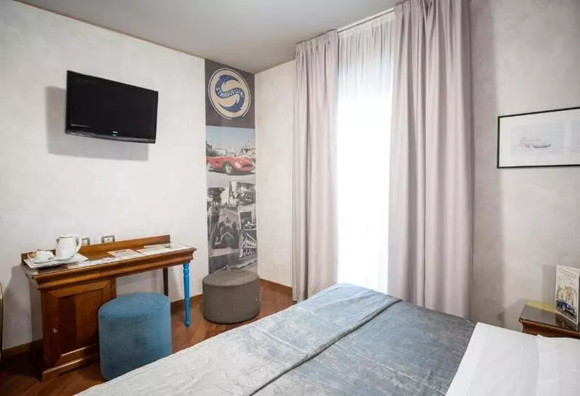 ホテル Terme Salvarola