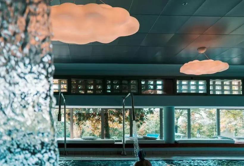 ホテル Terme Salvarola