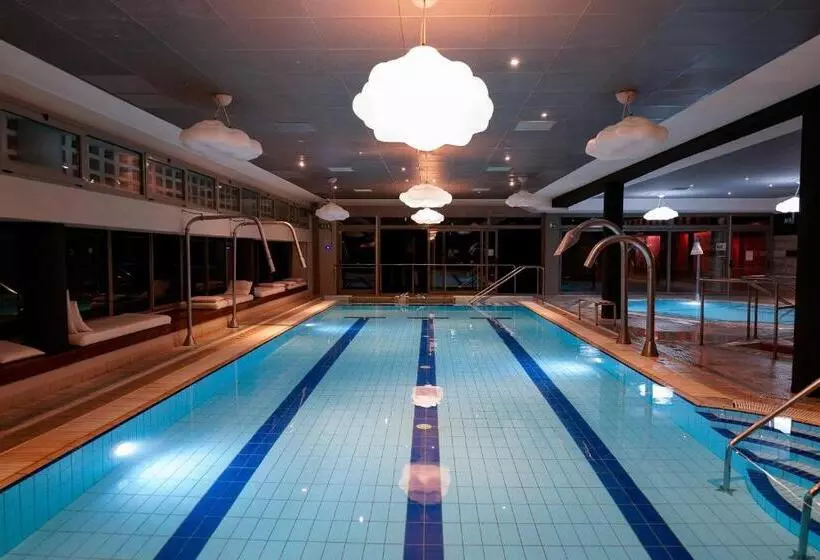 ホテル Terme Salvarola