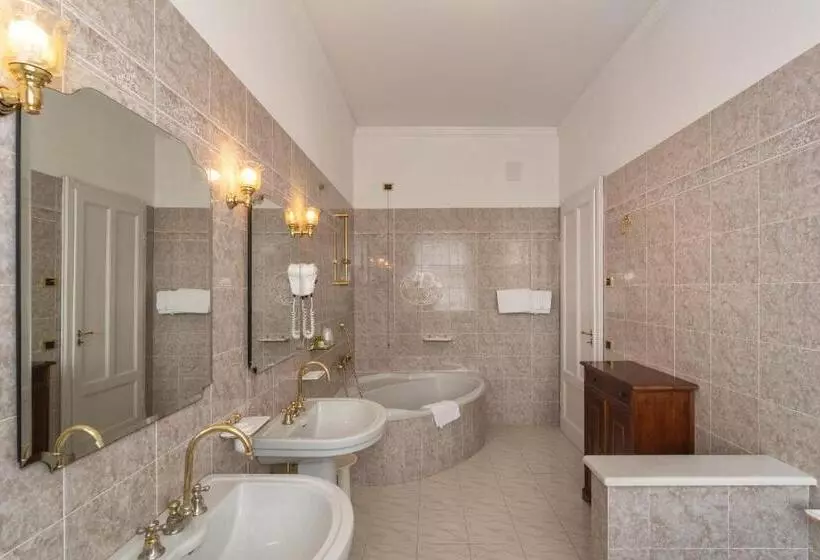 ホテル Villa Edera