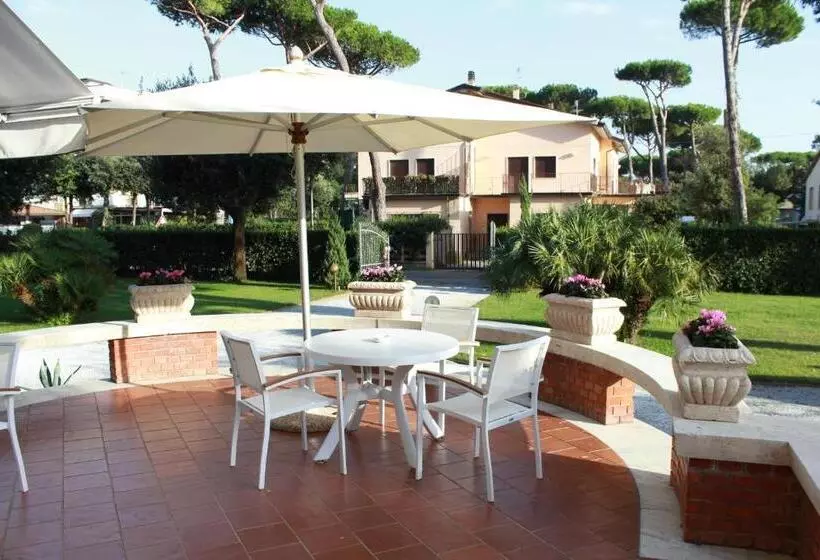 ホテル Villa Edera